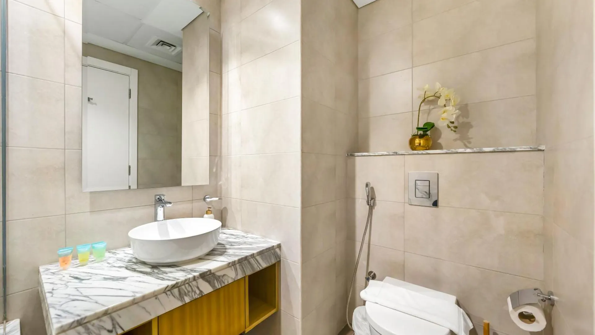 Lux 3Bhk In Businessbay, Canal Views, Great Location Дубай