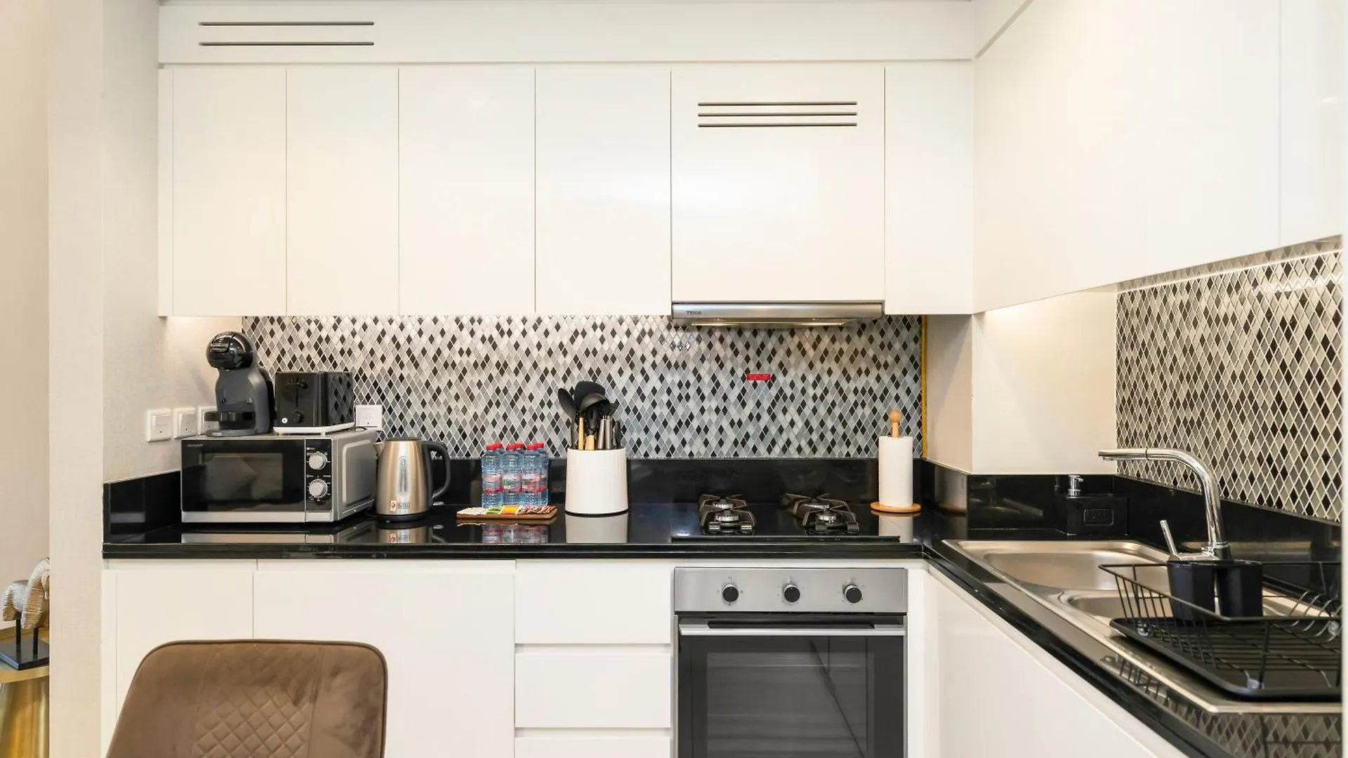 Апартаменты Lux 3Bhk In Businessbay, Canal Views, Great Location Дубай