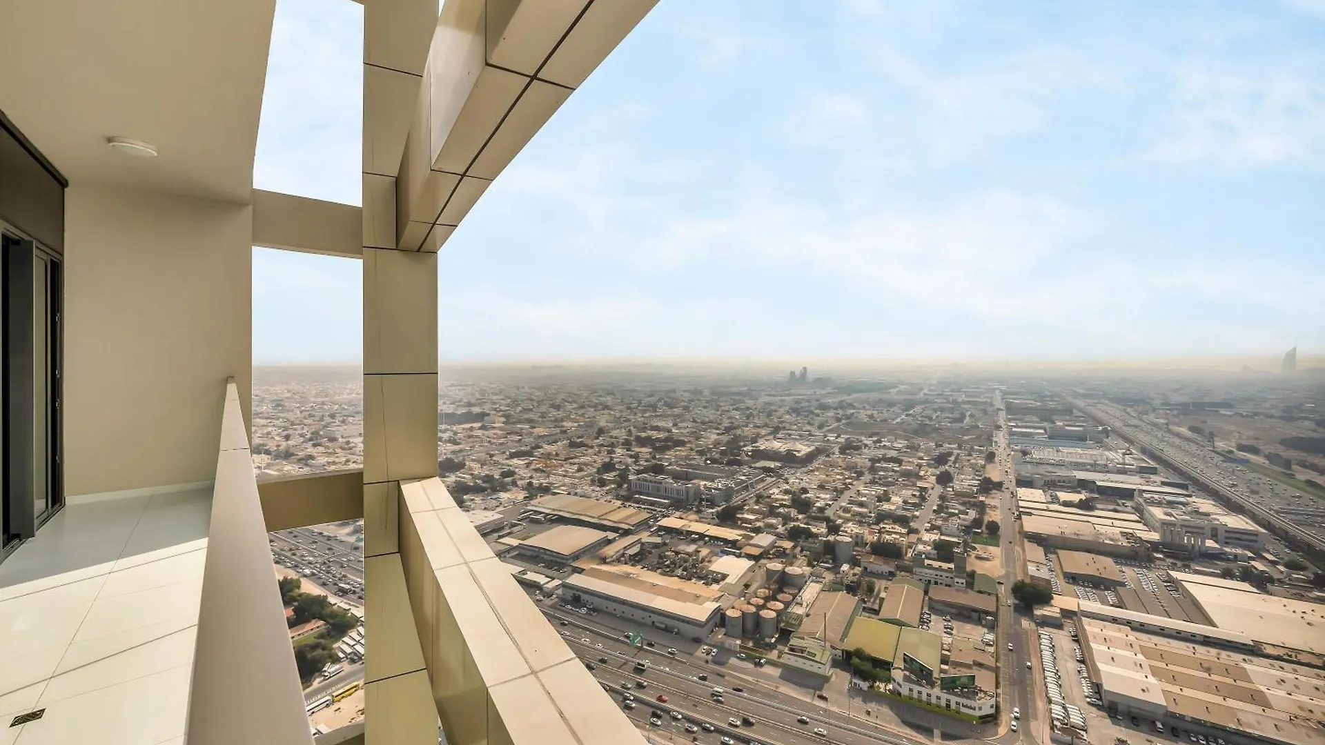 Апартаменты Lux 3Bhk In Businessbay, Canal Views, Great Location Дубай