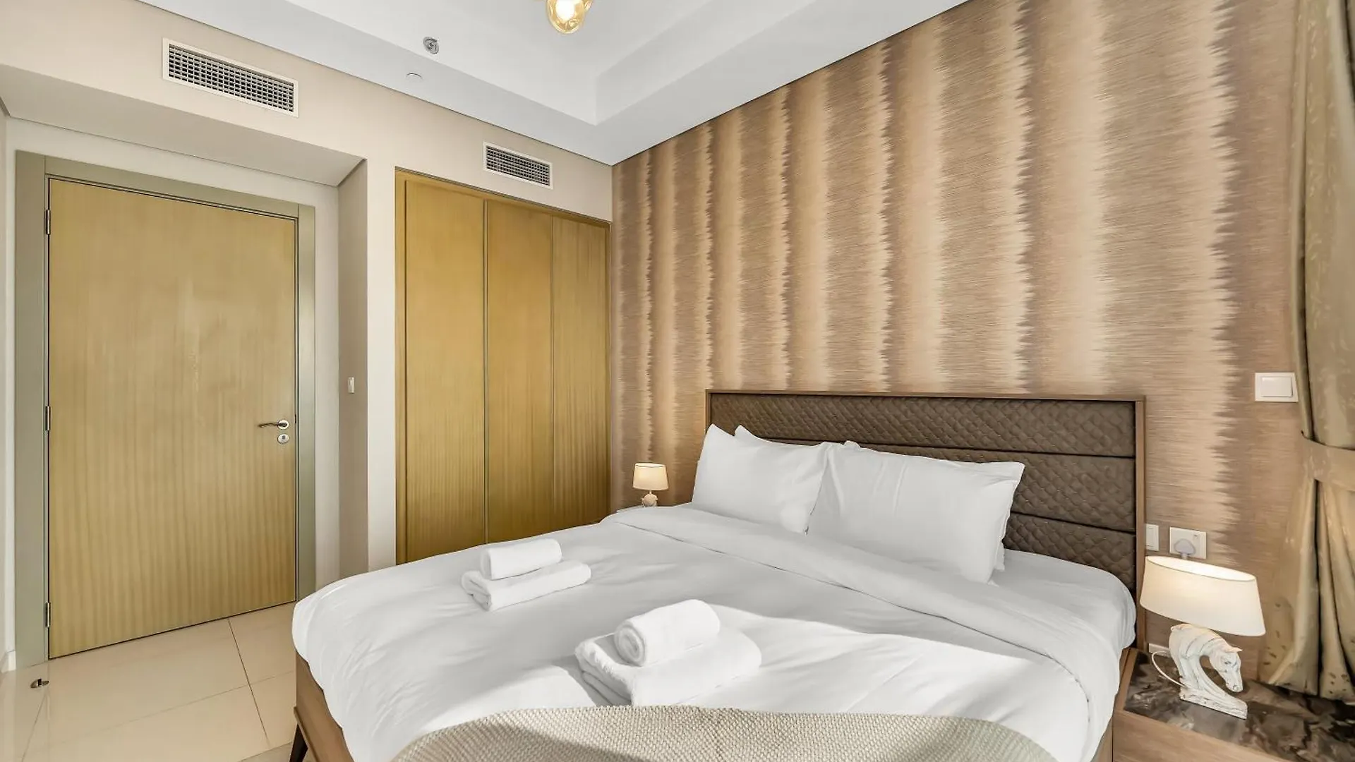 Lux 3Bhk In Businessbay, Canal Views, Great Location Дубай 0*,  ОАЭ