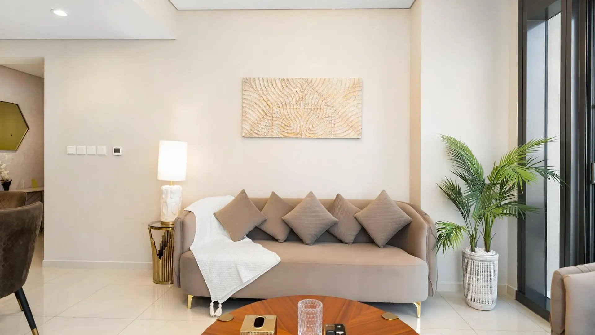 Lux 3Bhk In Businessbay, Canal Views, Great Location Дубай Апартаменты
